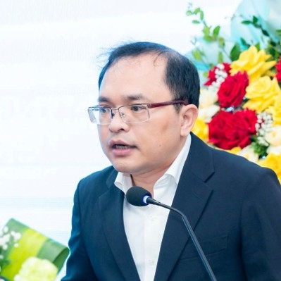 Professor Tran Anh Tu